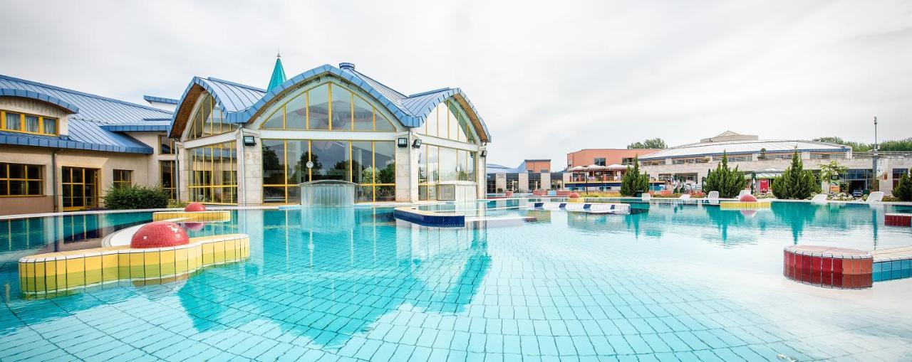 Vitalmed Hotel Sárvár Dış mekan fotoğraf